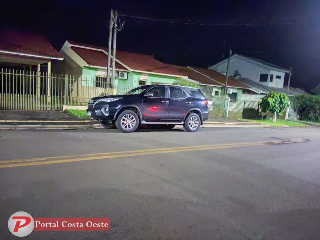 PM recupera caminhonete, notebooks e dinheiro em Santa Terezinha de Itaipu
