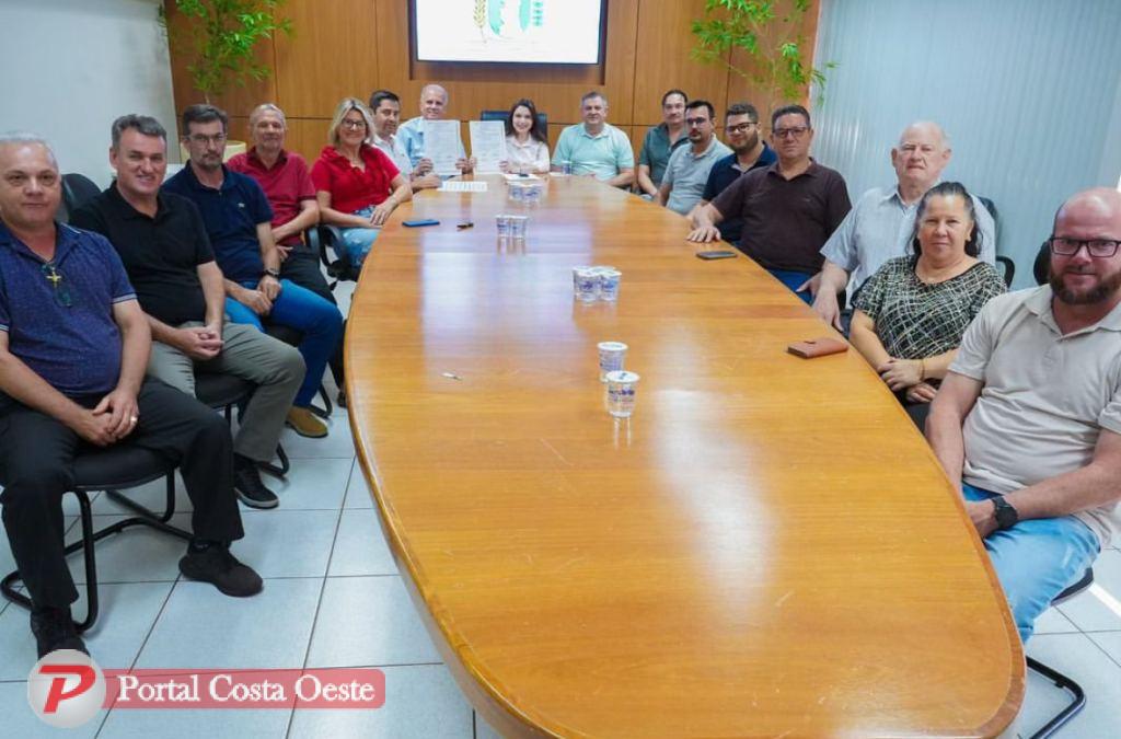 Prefeita Karla Galende anuncia novos investimentos em Santa Terezinha de Itaipu