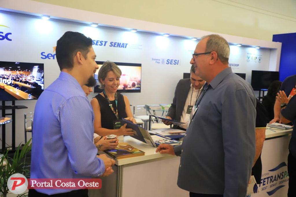 Prefeito Lindolfo participa de encontro de Prefeitos no evento Paraná Mais Cidades do Governo do Estado, em Foz