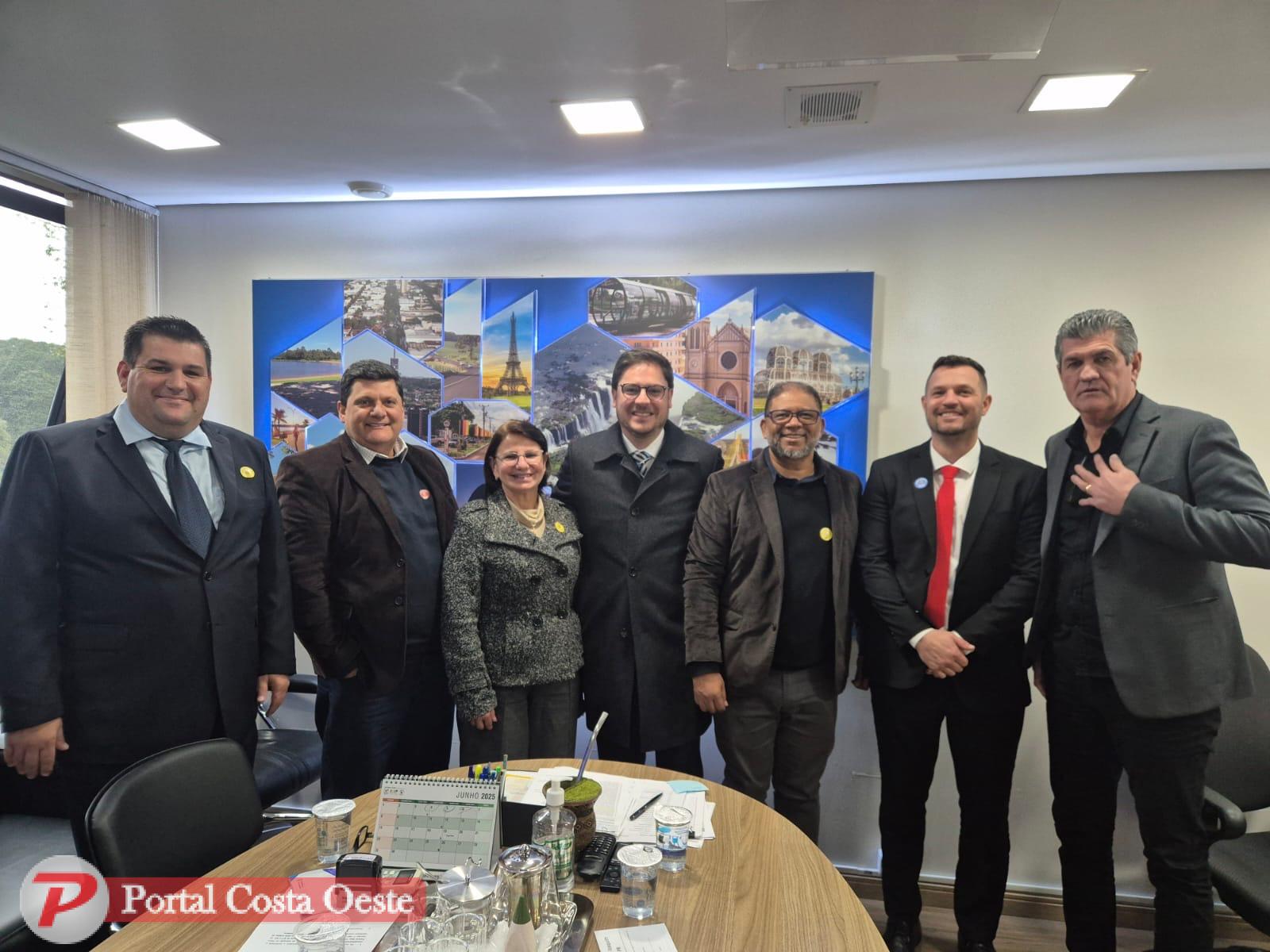 Prefeito Bim, vice-prefeito Dr. Pedro e comitiva garantem conquistas importantes para STI em agenda estratégica na capital