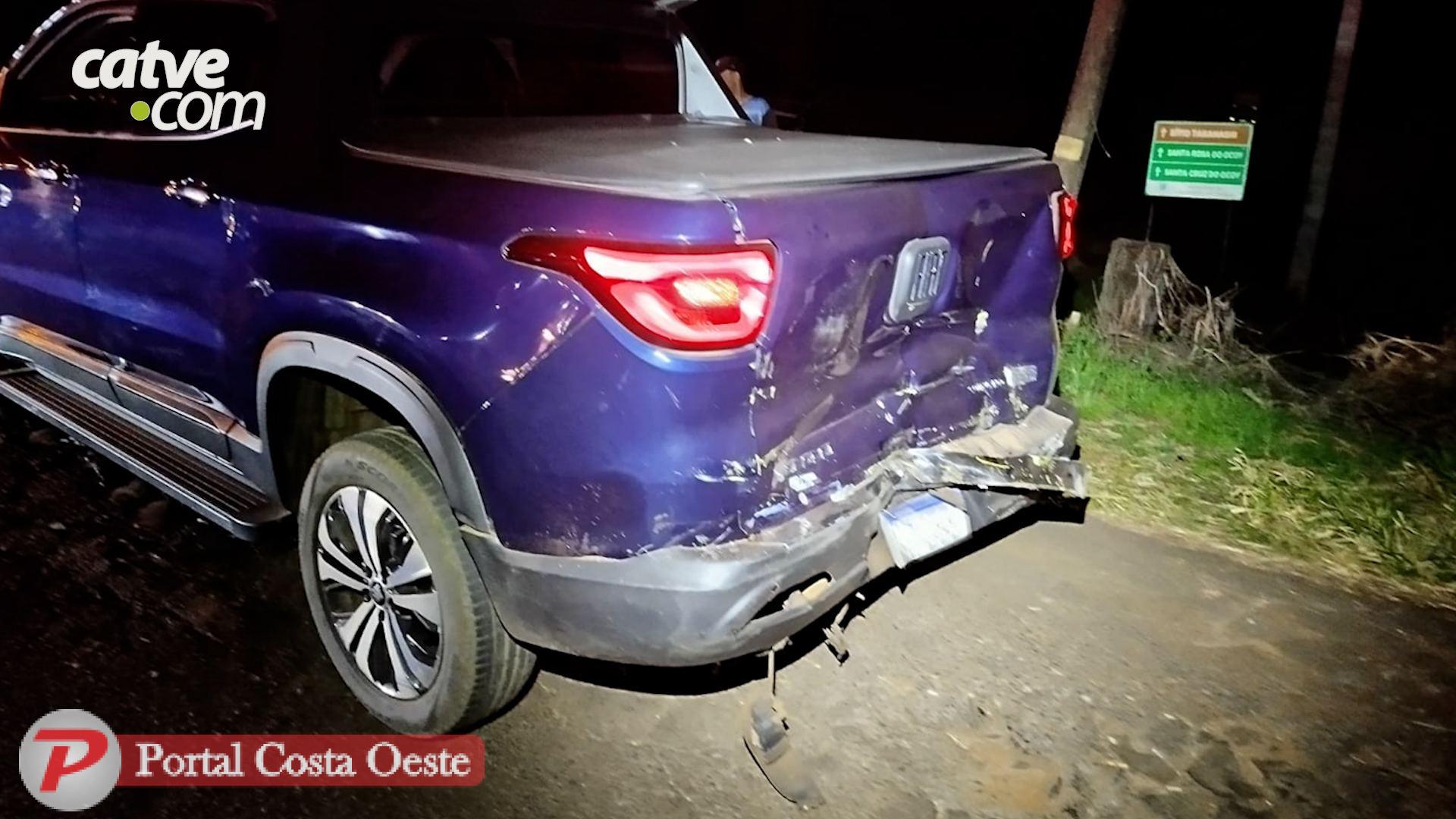 Batida traseira entre três veículos deixa dois feridos na PR-497, em São Miguel do Iguaçu