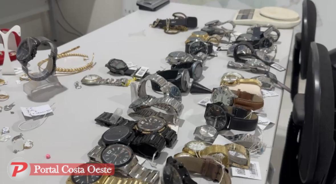 Joias recuperadas pela Polícia após assalto a joalheria passam de R$ 70 mil em São Miguel do Iguaçu