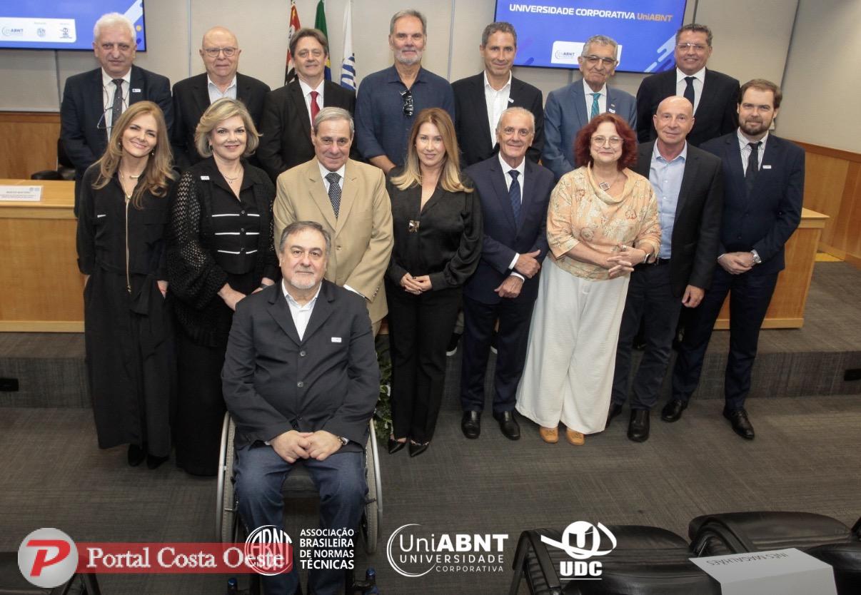ABNT lança UniABNT em parceria com a UDC