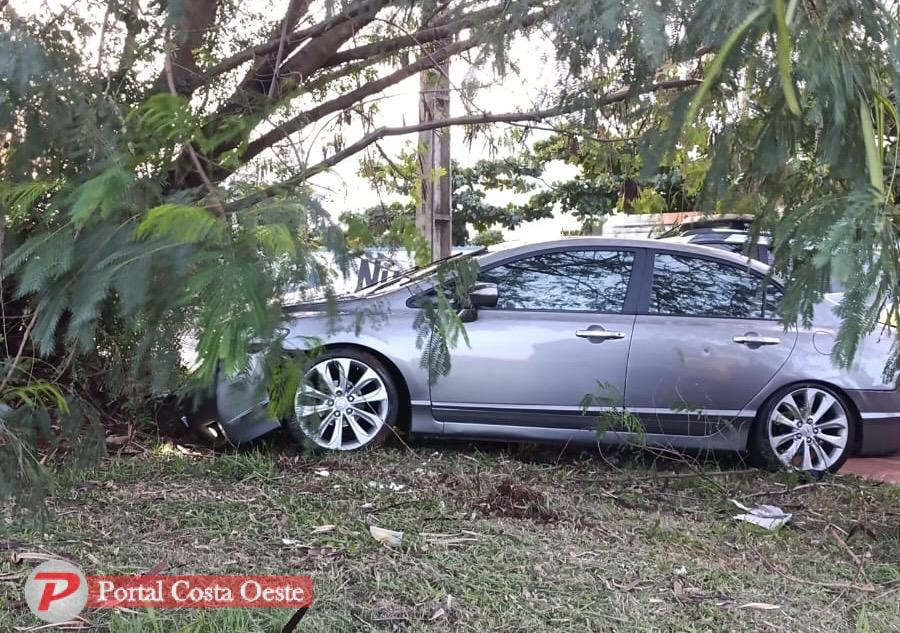 Suspeitos de roubo são presos pela PM após perseguição na BR-277 entre Santa Terezinha de Itaipu e Foz