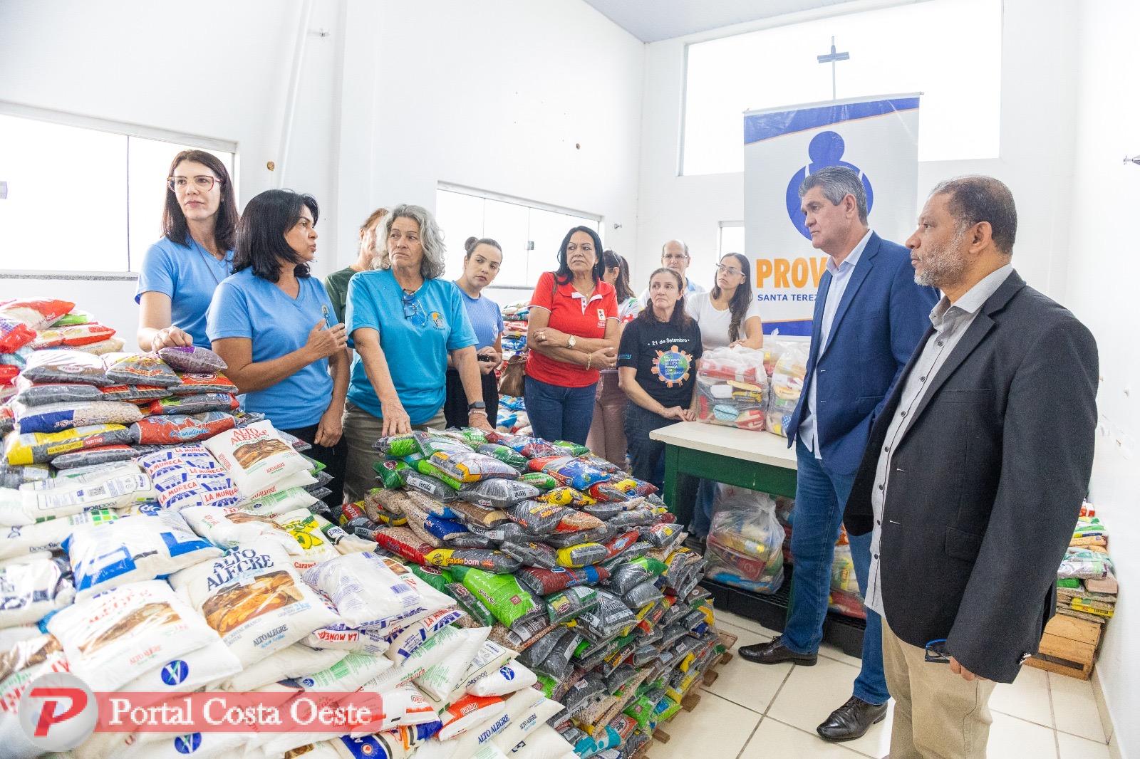 Fespop 2026 arrecada cerca de 8 toneladas de alimentos