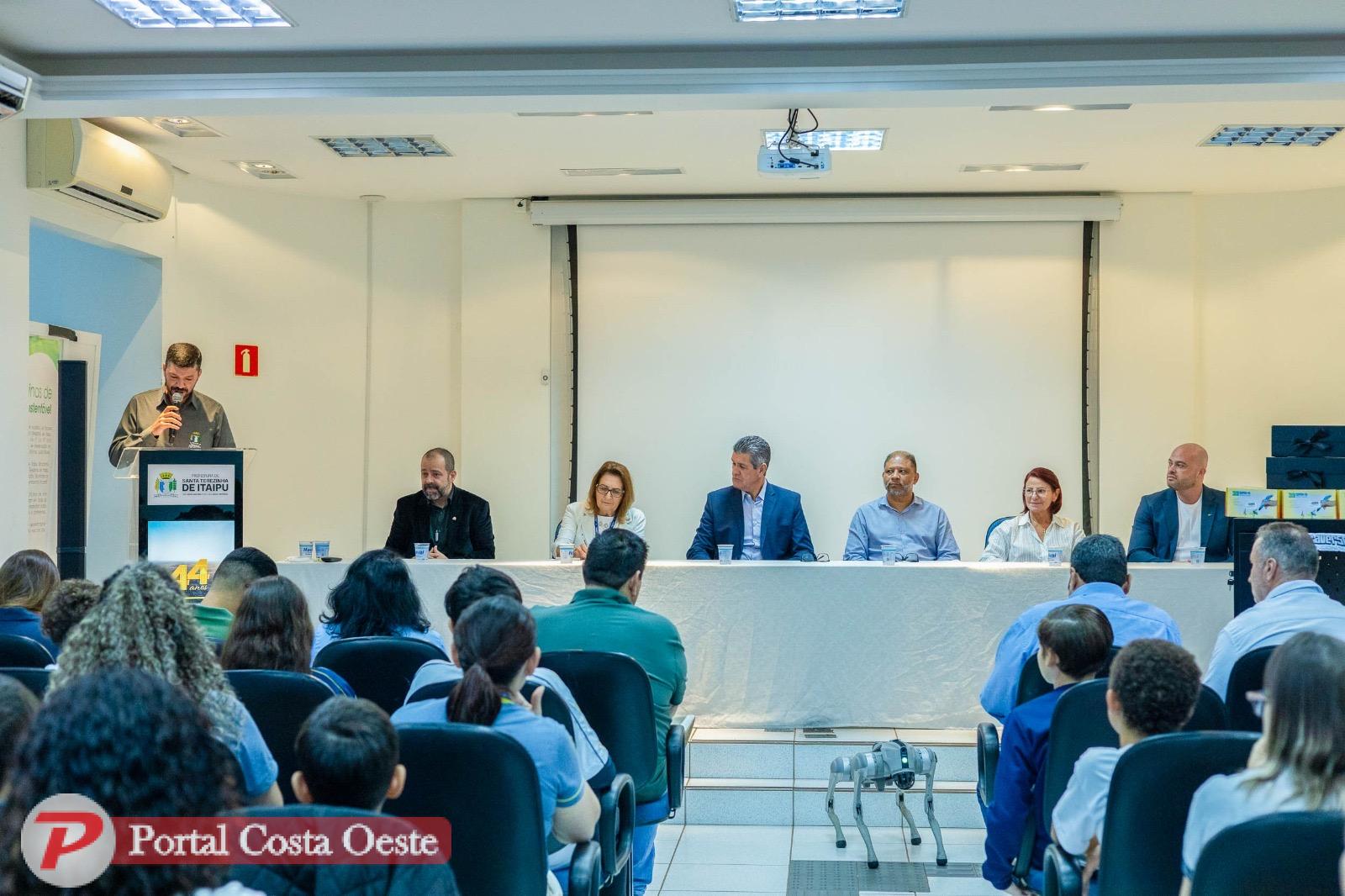 Santa Terezinha de Itaipu lança Plataforma Metaverso Educacional e se torna pioneira no Paraná