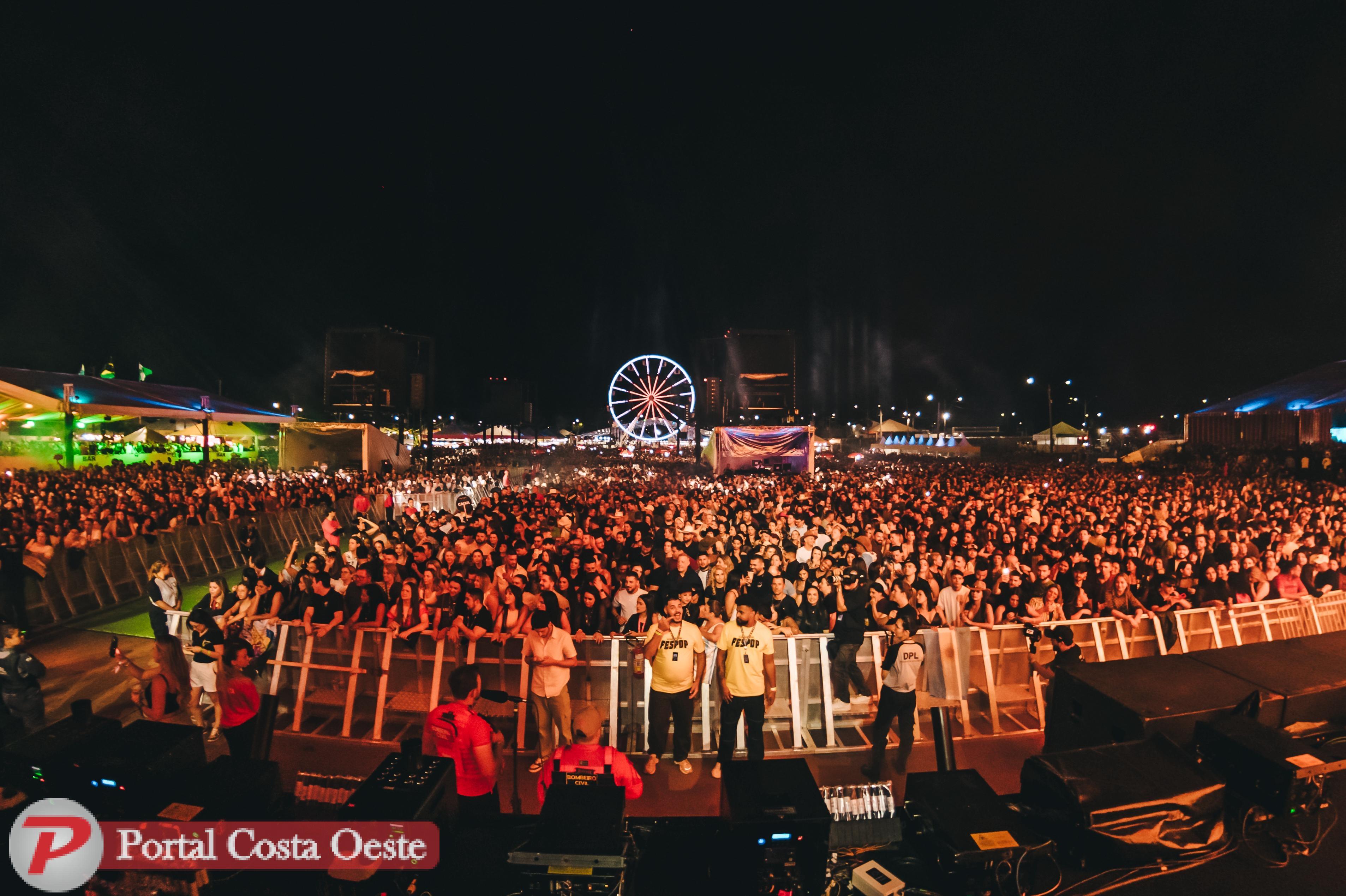 Primeira noite da Fespop 2026 reúne cerca de 40 mil pessoas e confirma edição histórica