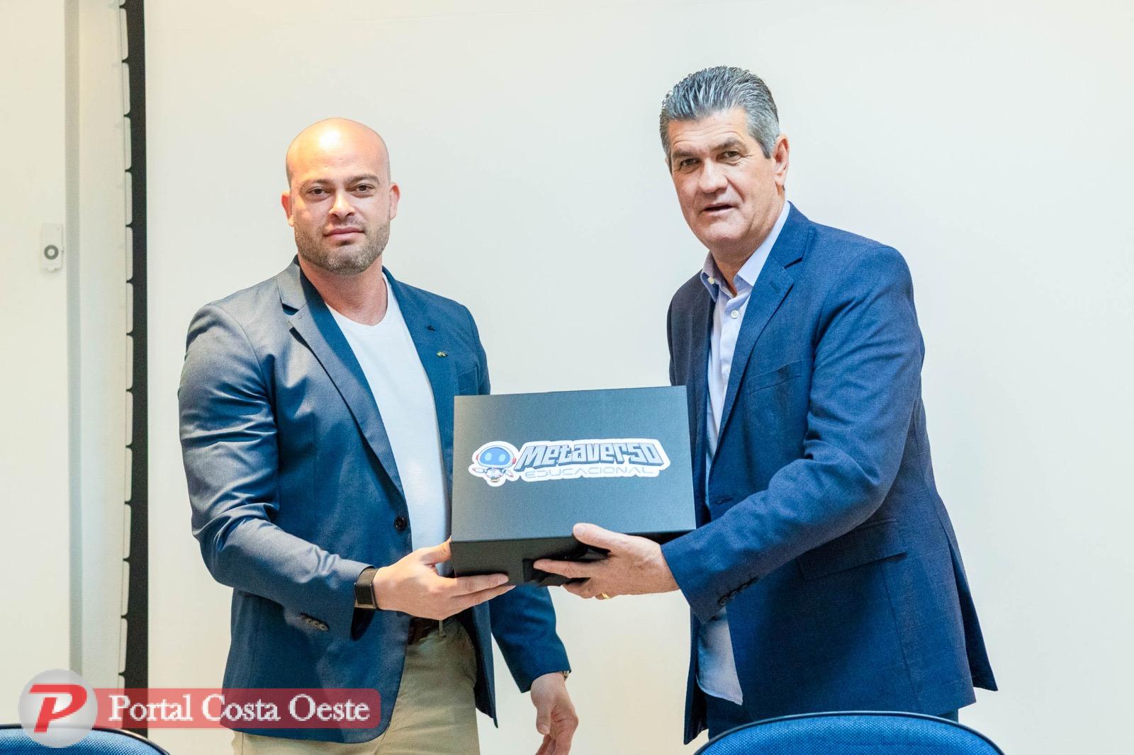 Santa Terezinha de Itaipu lança Plataforma Metaverso Educacional e se torna pioneira no Paraná
