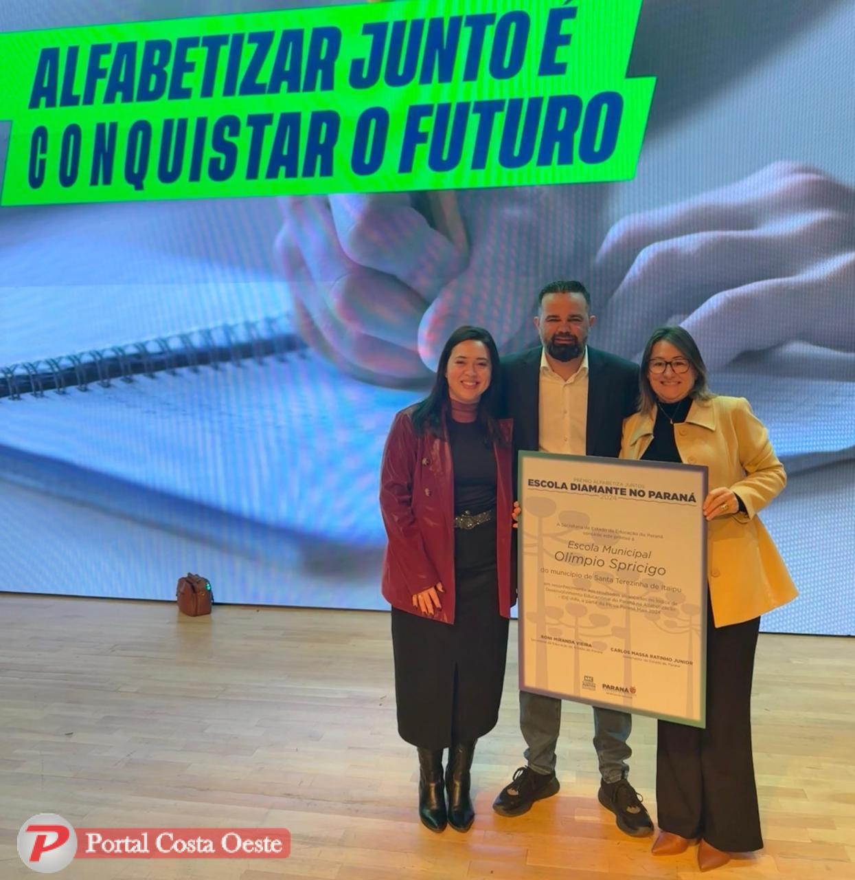 Orgulho para Santa Terezinha: Escola Olímpio Sprícigo recebe título de Escola Diamante do Paraná