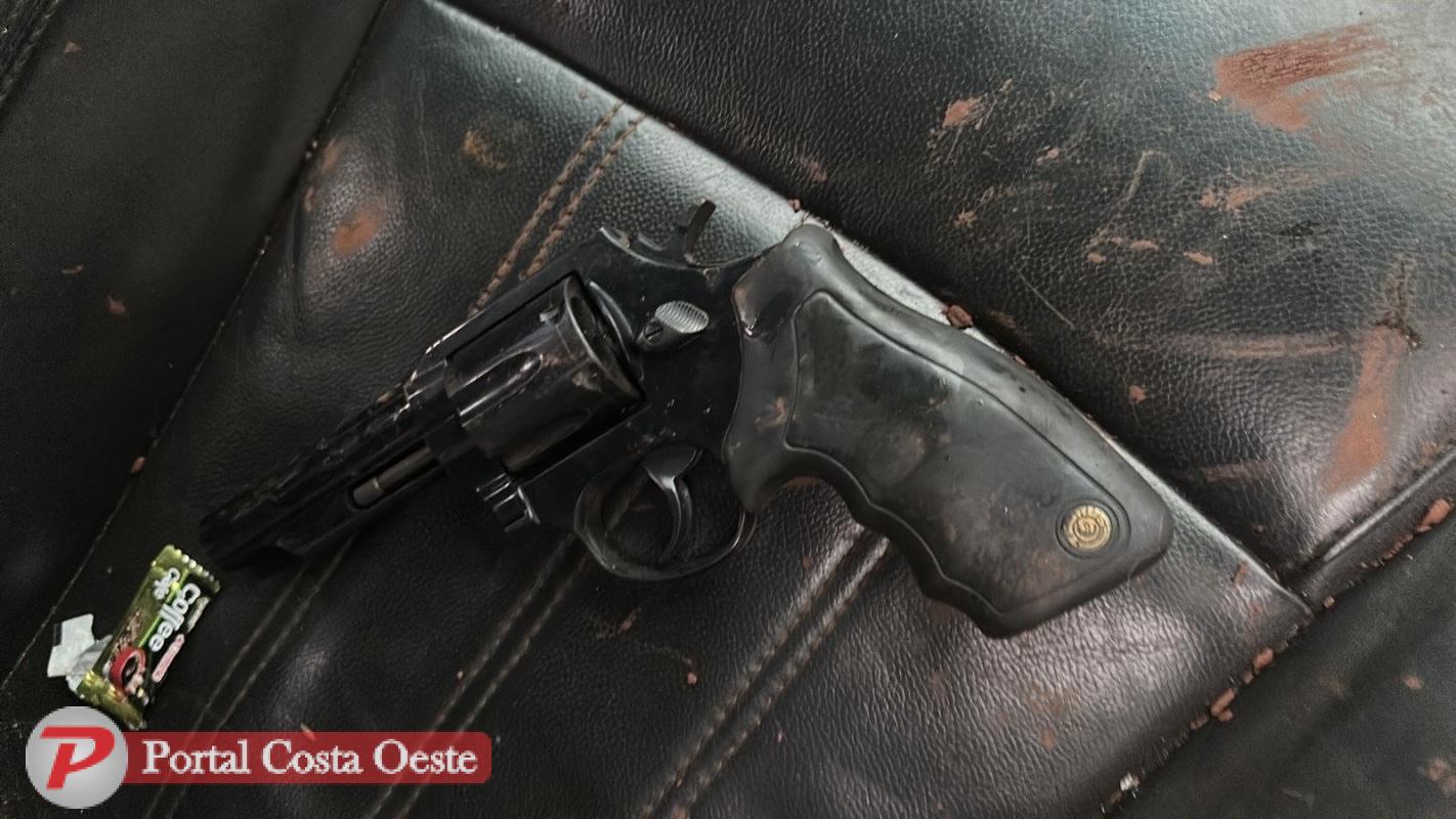 Guarda Municipal, PF e Polícia Civil apreendem veículo com revólver em São Miguel do Iguaçu